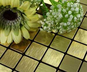 鋁塑板的規(guī)格用途以及保護膜的清除方法