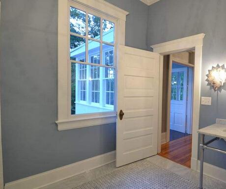 墻裙踢腳線設(shè)計