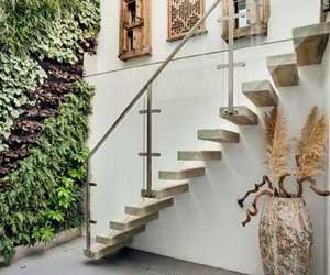 躍層樓梯裝修怎么做？