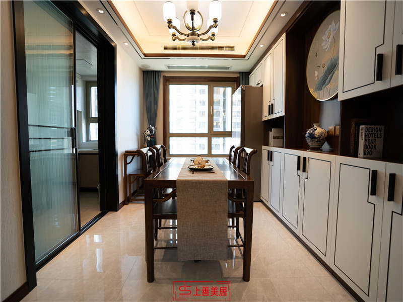 東南智匯城實(shí)景餐廳