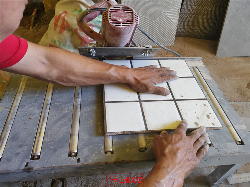 開達小區(qū)100平