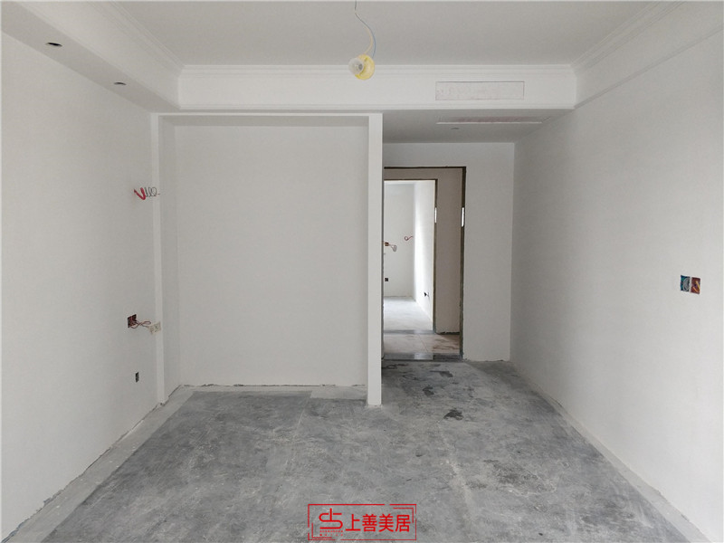 玉龍小區(qū)130平 