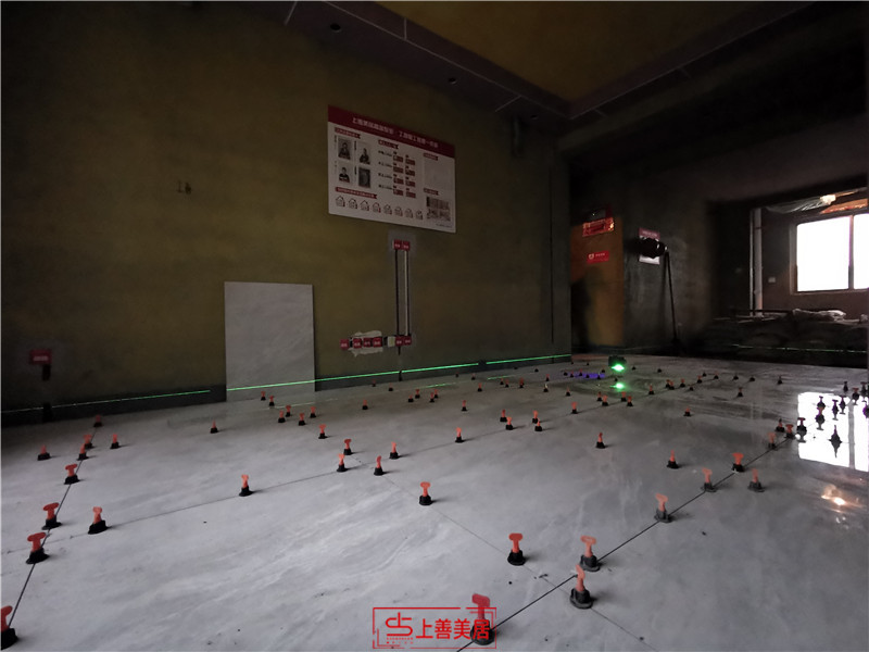 國(guó)赫天著130平