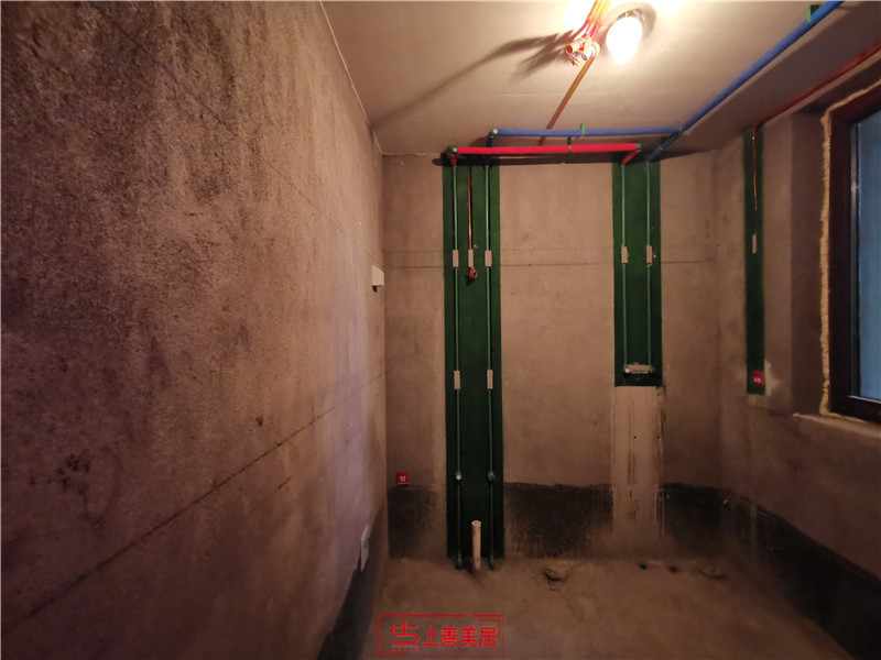 國(guó)赫天著130平