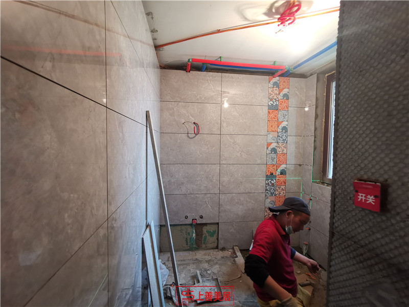 國(guó)赫天著130平