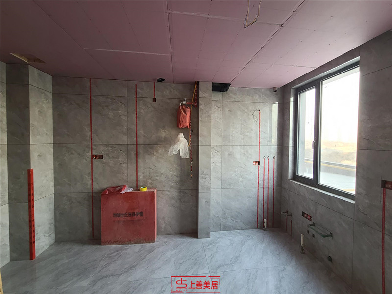 融創(chuàng)214平