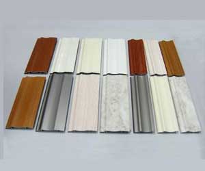 客廳裝修踢腳線這樣選 高品質(zhì)生活傾瀉而來！