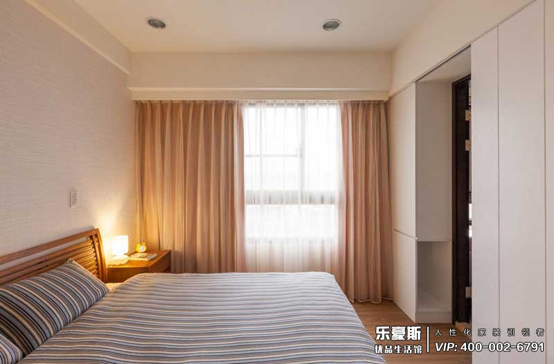 石銅府現(xiàn)代簡(jiǎn)約風(fēng)格裝修效果圖