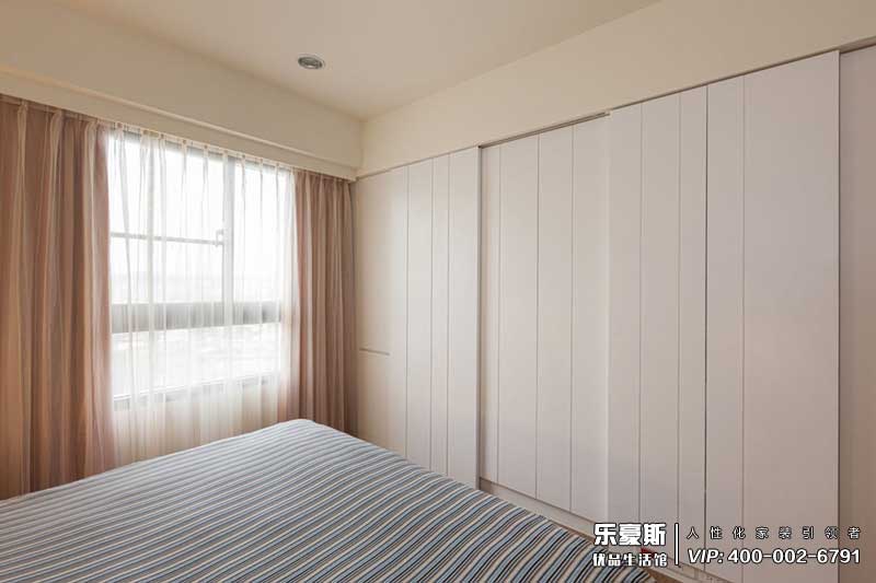 石銅府現(xiàn)代簡(jiǎn)約風(fēng)格裝修效果圖