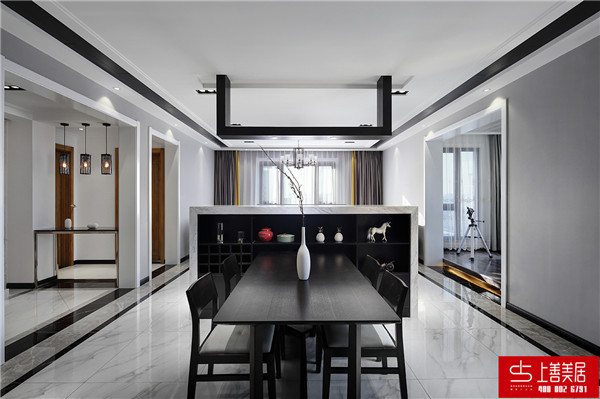 天山九峯110㎡現(xiàn)代風格